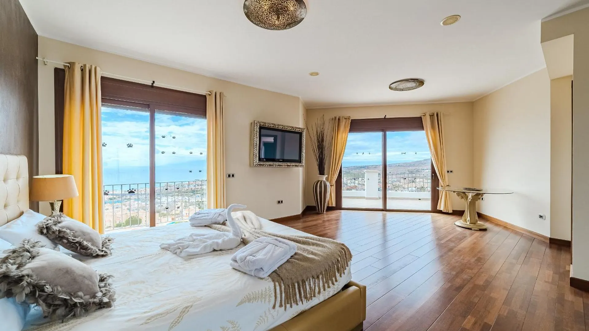 וילה אדחה Luxuryvilla Heatedpool Costaadeje Panoramicseaview